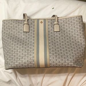 Tory Burch Gemini link canvas tote